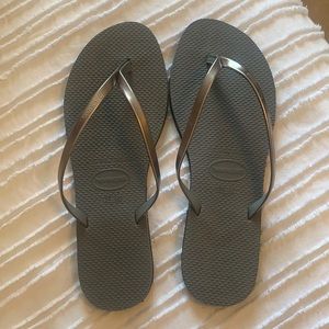 Havaianas flip flops